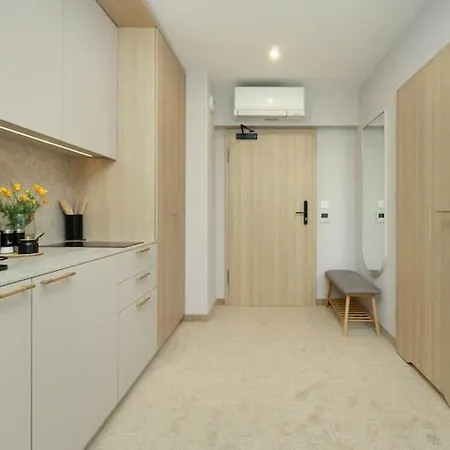 Διαμέρισμα Studio In Uk Cin 300M From Baltic Beach, Cleaning Included *
