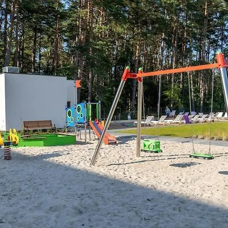 Studio In Uk Cin 300M From Baltic Beach, Cleaning Included Διαμέρισμα Łukęcin
